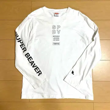 [ 3곳 얼룩 있음 ] SUPER BEAVER 롱T M 사이즈 TOKYO