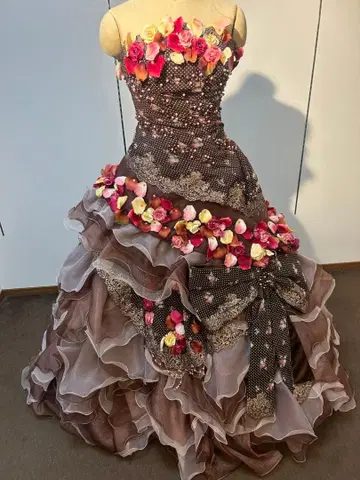 플라워 장식의 컬러 드레스 9-13T