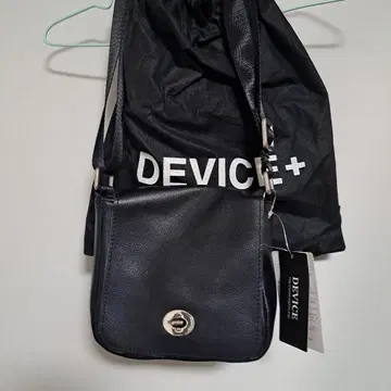 DEVICE+ 블랙 숄더백 남성용 여성용