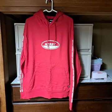 NERDY 레드 후드티 M