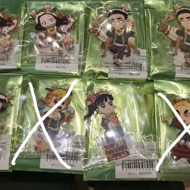 귀멸의 칼날 크리스마스 아크릴 스탠드(네즈코, 교메이, 카나오)