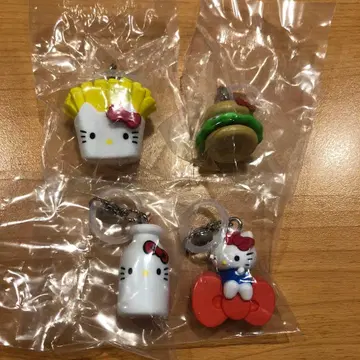 헬로키티 아메리칸 디자인 4개 세트