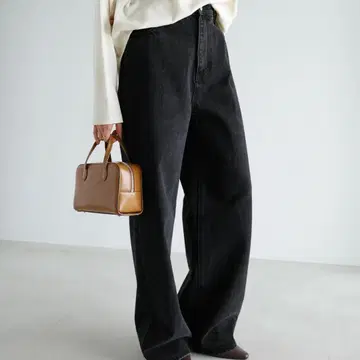 앤도미 커브 데님 블랙 워시 M 사이즈 에버 네이비