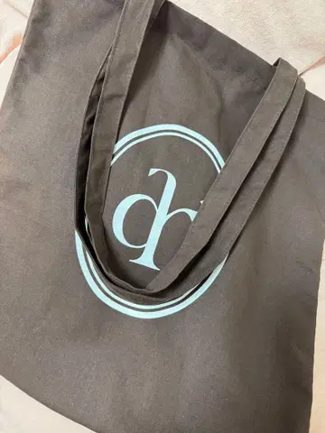 draw_ drawers 토트백 brown