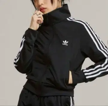 새상품급 adidas Firebird 트랙 자켓 블랙 숏 기장 저지