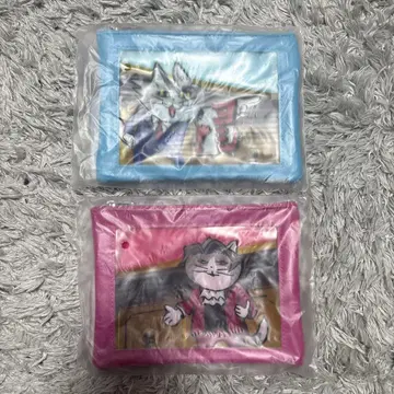 캡슐 복권 역전재판 x 일하는 고양이 윈도우 플랫 파우치 2종