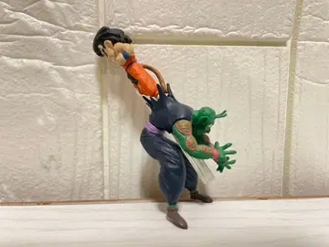 드래곤볼 피콜로 손오공 피규어