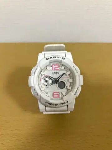 CASIO 베이비-G 화이트 손목시계