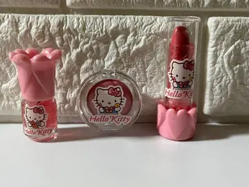 헤이세이 레트로 가와구치 레어 헬로키티 립 티크 네일 3종 세트