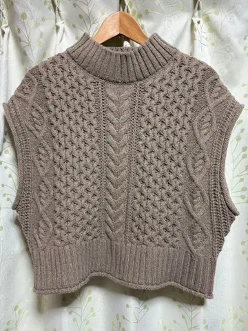 유나이티드 애로우즈 니트 베스트