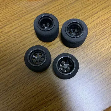 미니 사륜구동 와이드 타이어 블랙