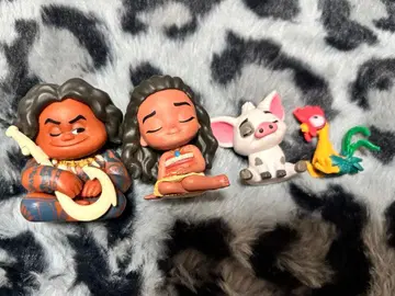 어깨 쿵 Fig. 모아나와 전설의 바다