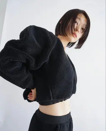 lyta 보아 상의 블랙