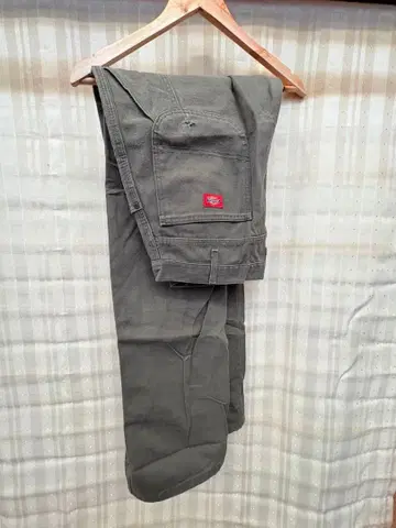 Dickies 그레이 카고 팬츠 포켓 부착