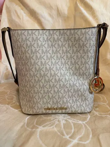 MICHAEL KORS MK 로고 숄더백