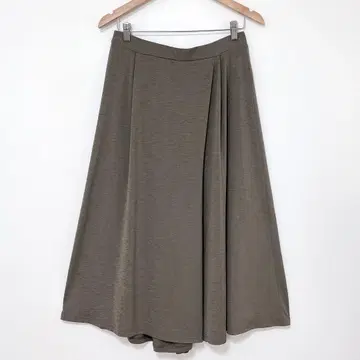 새상품급 DoCLASSE 드레이프 가우초 팬츠 광택 반짝임 무지 XL