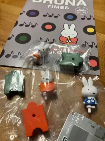 미피 70주년 가챠 세트 1963 1970 2011