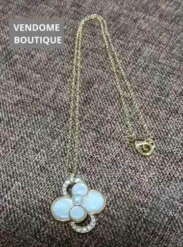 VENDOME BOUTIQUE 반돔 부티크 쉘 목걸이