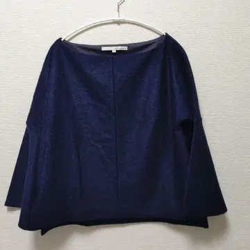 네이비 울 혼방 풀오버