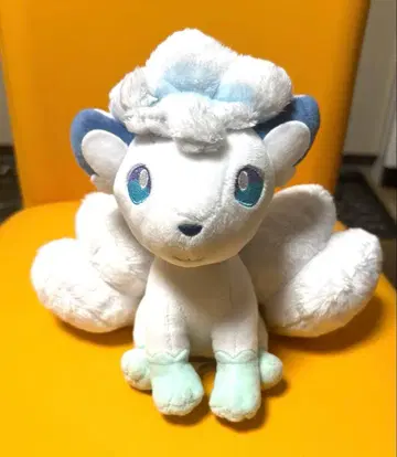 알로라 식스테일 봉제 인형