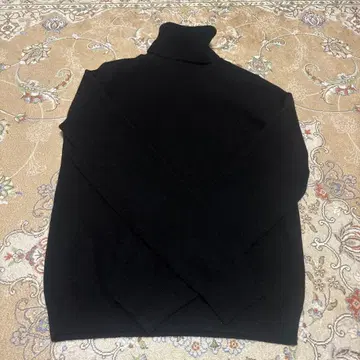 새상품급 유니클로 캐시미어 100% 터틀넥 니트 블랙 스웨터 S
