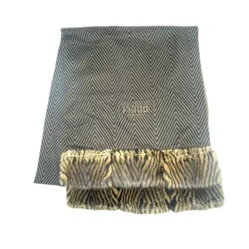 Y512-312 잔프랑코 페레 캐시미어 머플러 헤링본 퍼