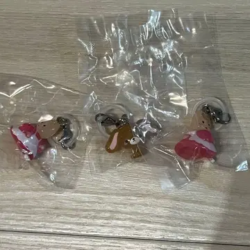 산리오 메지루시 액세서리 마론 크림 쿠로우스