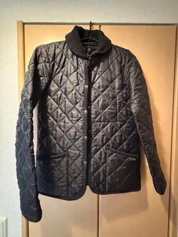 블랙 퀼팅 자켓
