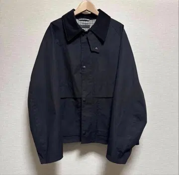 새상품급 유니클로 유틸리티 숏 블루종 블랙 M