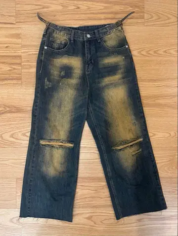 데미지 가공 다크 블루 데님 팬츠