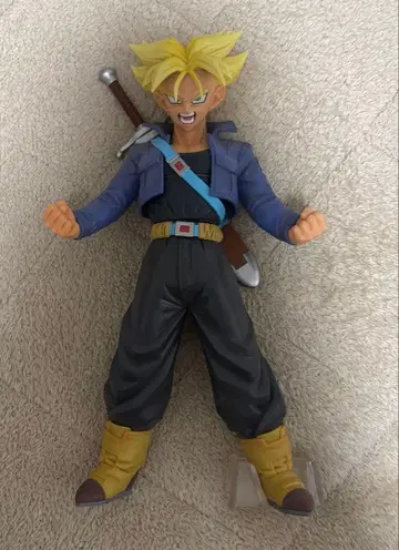 제일복권 드래곤볼 트렁크스 피규어