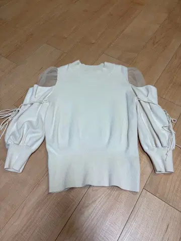 [새상품급] SNIDEL 시스루 숄더 니트 풀오버