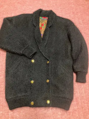 LEONARD 블랙 가디건 꽃무늬 안감