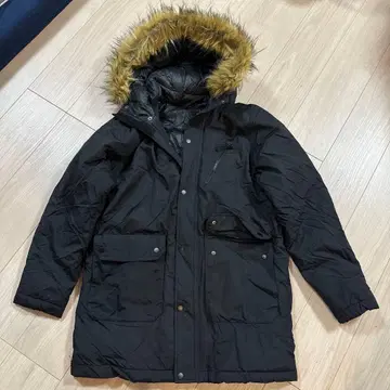 GU 블랙 다운 자켓 퍼 포함