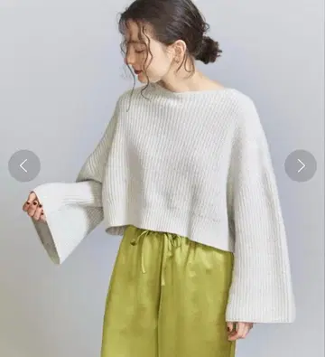 새상품 뷰티 앤 유스 유나이티드 애로우즈 숏 니트 풀오버