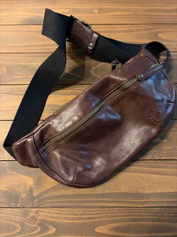 BUTTERO 바디백 부테로 브라운