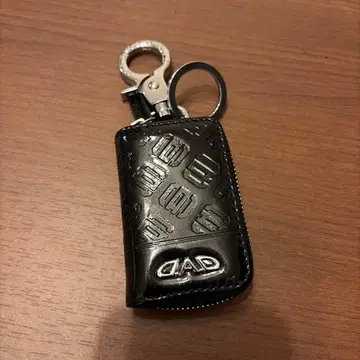 DAD 블랙 가죽 키링