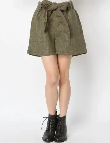 KASTANE 카스타네 헤링본 체크 숏팬츠 파르 카키