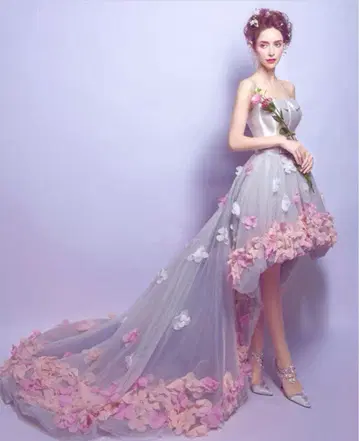 웨딩 드레스 그레이 핑크 꽃잎