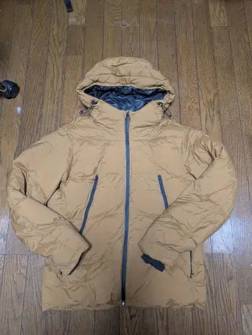 WORKMAN 다운 자켓