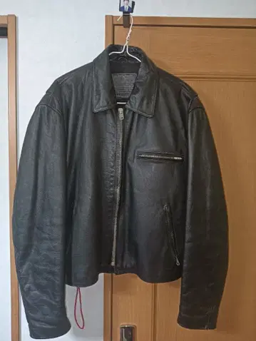 블랙 가죽 라이더 자켓