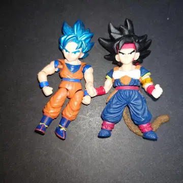 드래곤볼 손오공 피규어 2체 세트