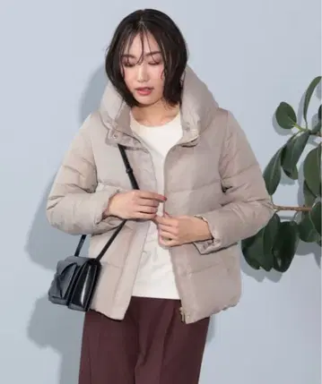 볼륨 넥 다운 자켓 BEAMS HEART