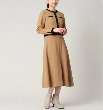 UNTITLED 울 저지 배색 원피스