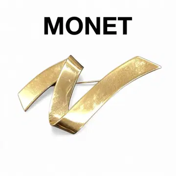 Monet 골드 리본형 브로치