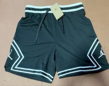 새상품 Jordan 숏팬츠 정가 6930엔 조던