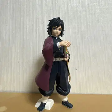 토미오카 기유 피규어