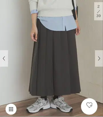 DOORS 차콜 플리츠 스커트 M 사이즈