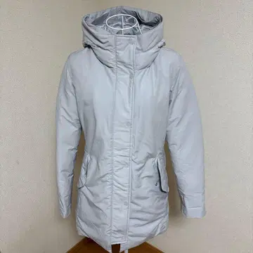 UNIQLO 후드 부착 라이트 그레이 롱 다운 자켓