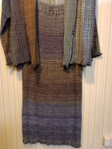 요건 레일 그라데이션 셋업 (스커트 포함)